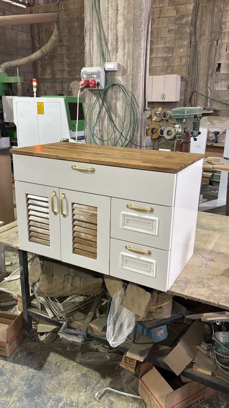 خزانه جارورين ودفتين مع شرحات خشب